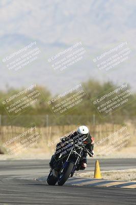 media/Oct-30-2025-Racers Edge (Thu) [[dabbdaf680]]/3-B Group/Session 2 Turn 2/